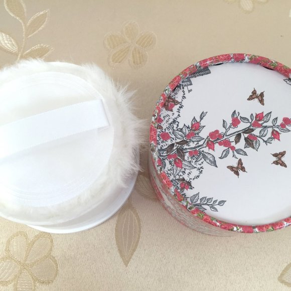 WOODS OF WINDSOR ENGLAND Dusting Powder TRUE ROSE - Picture 4 of 5